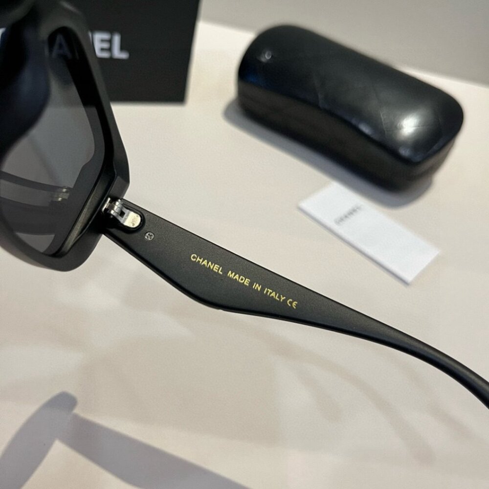 Chanel women's sunglasses🔥🔥🔥 - Picture 9 of 9